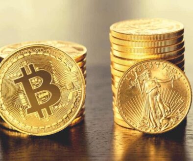 Bitcoin’s Link to Gold Hits a 6-Year High as Tech Correlation Fades: Why It Matters