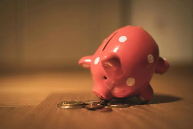 BIS study shows higher bank deposit rates slow stablecoin growth